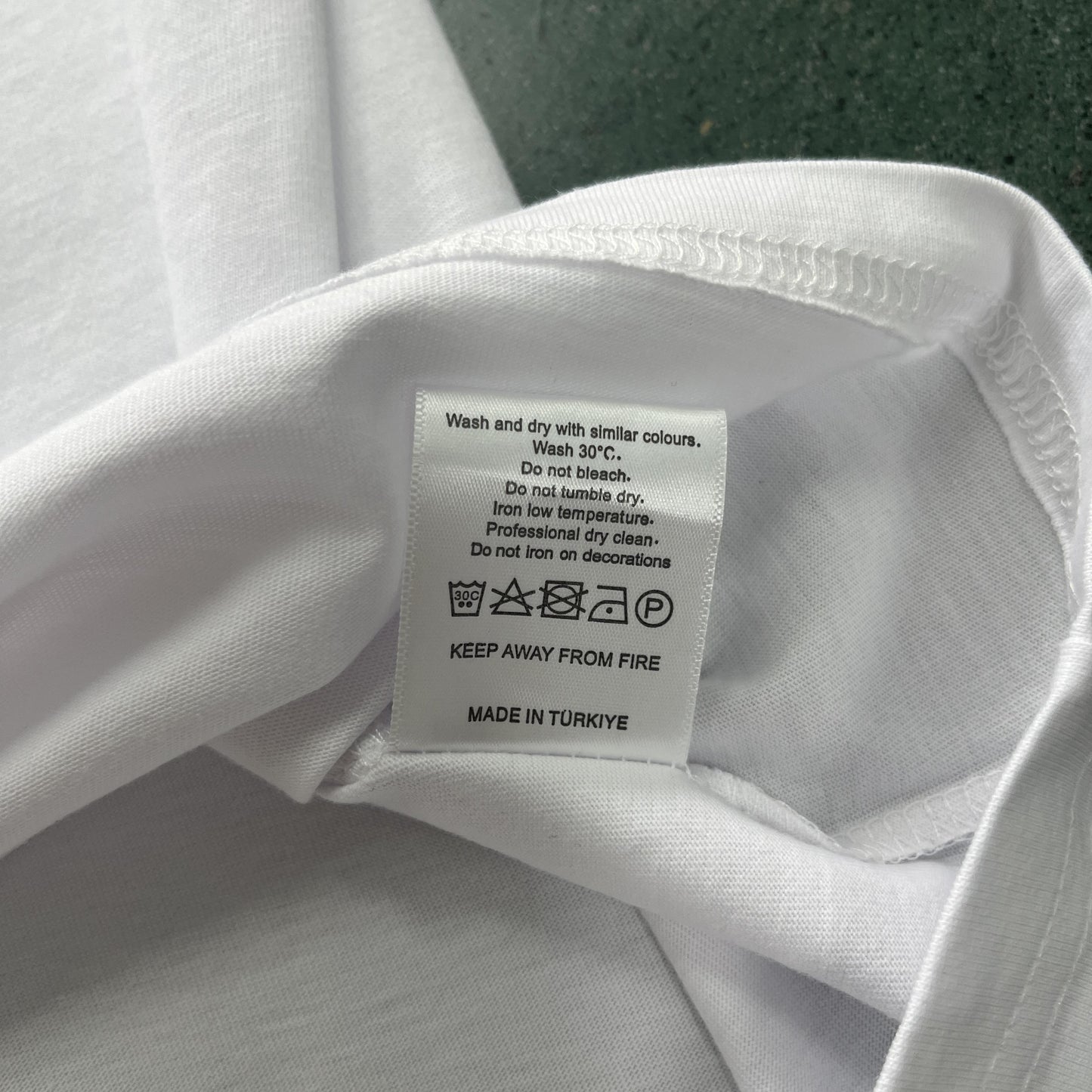 Trapstar Broken Lens Tshirt