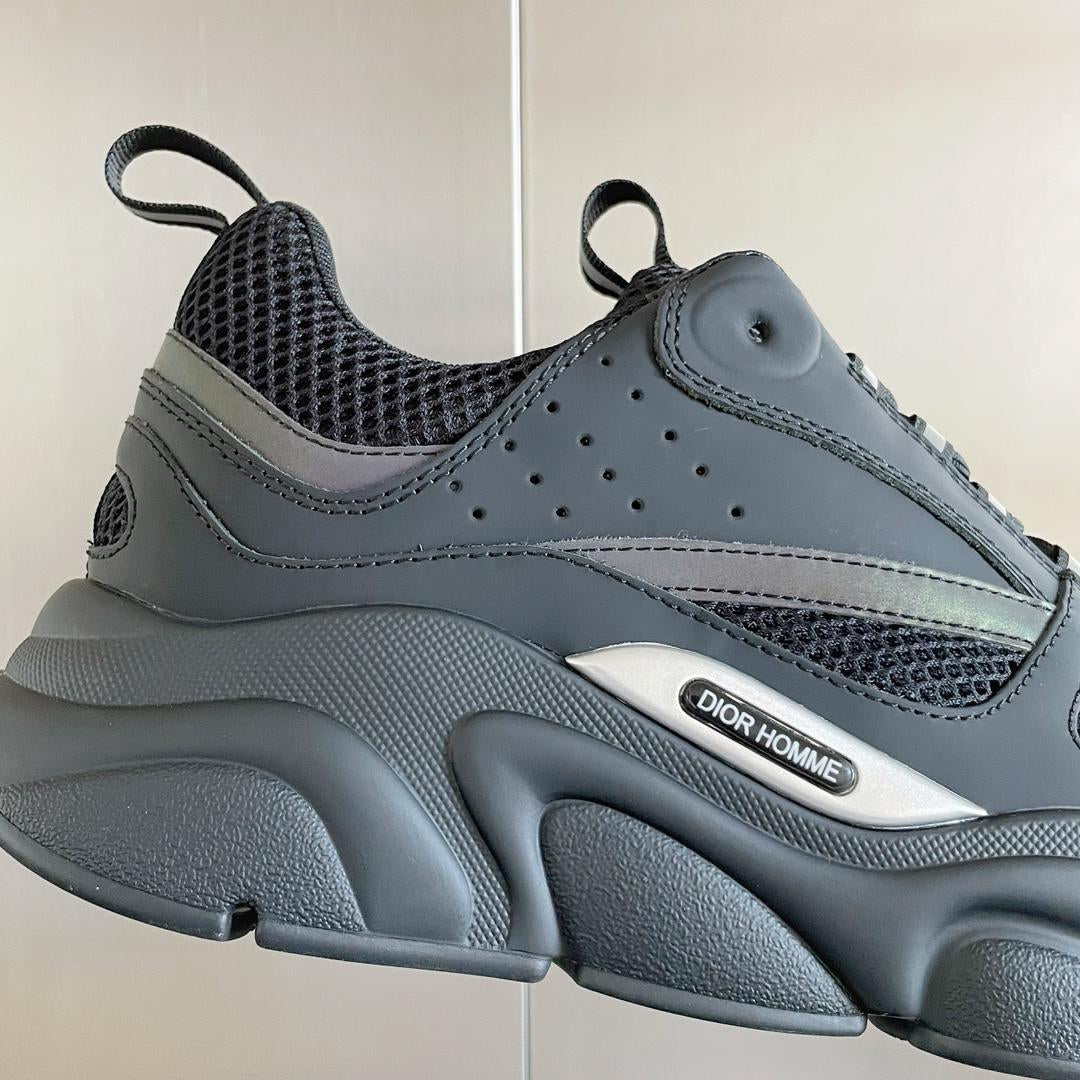 Dior B22