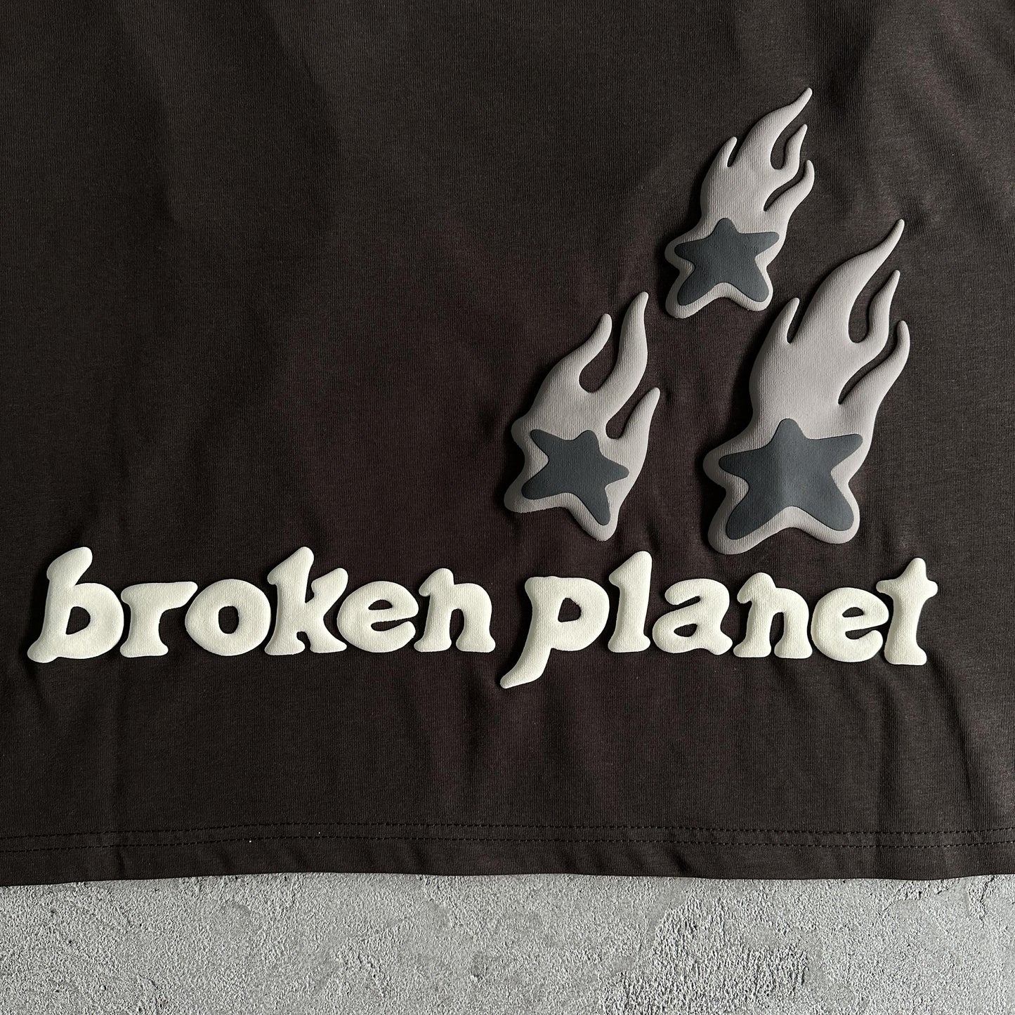 Broken Planet Heartess Love Tshirt-mocha