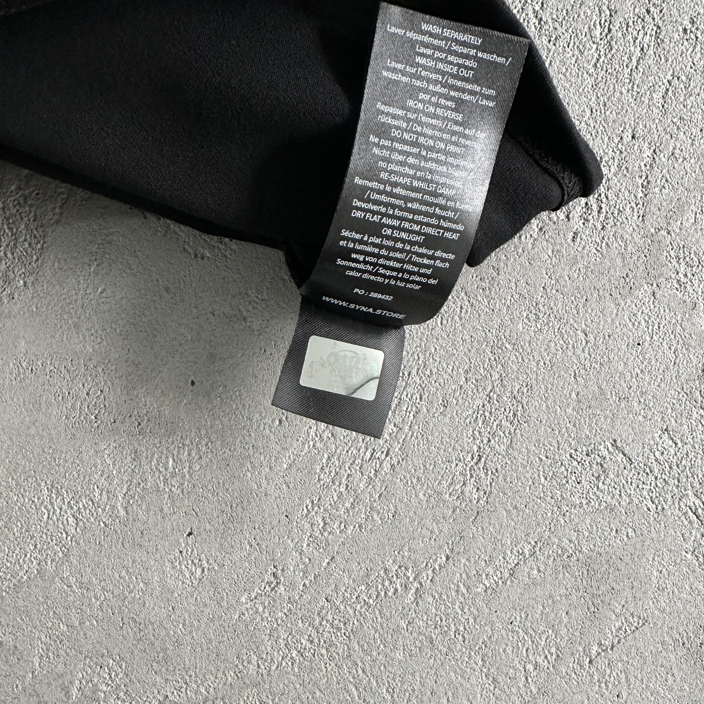 Synaworld Tshirt Mobile