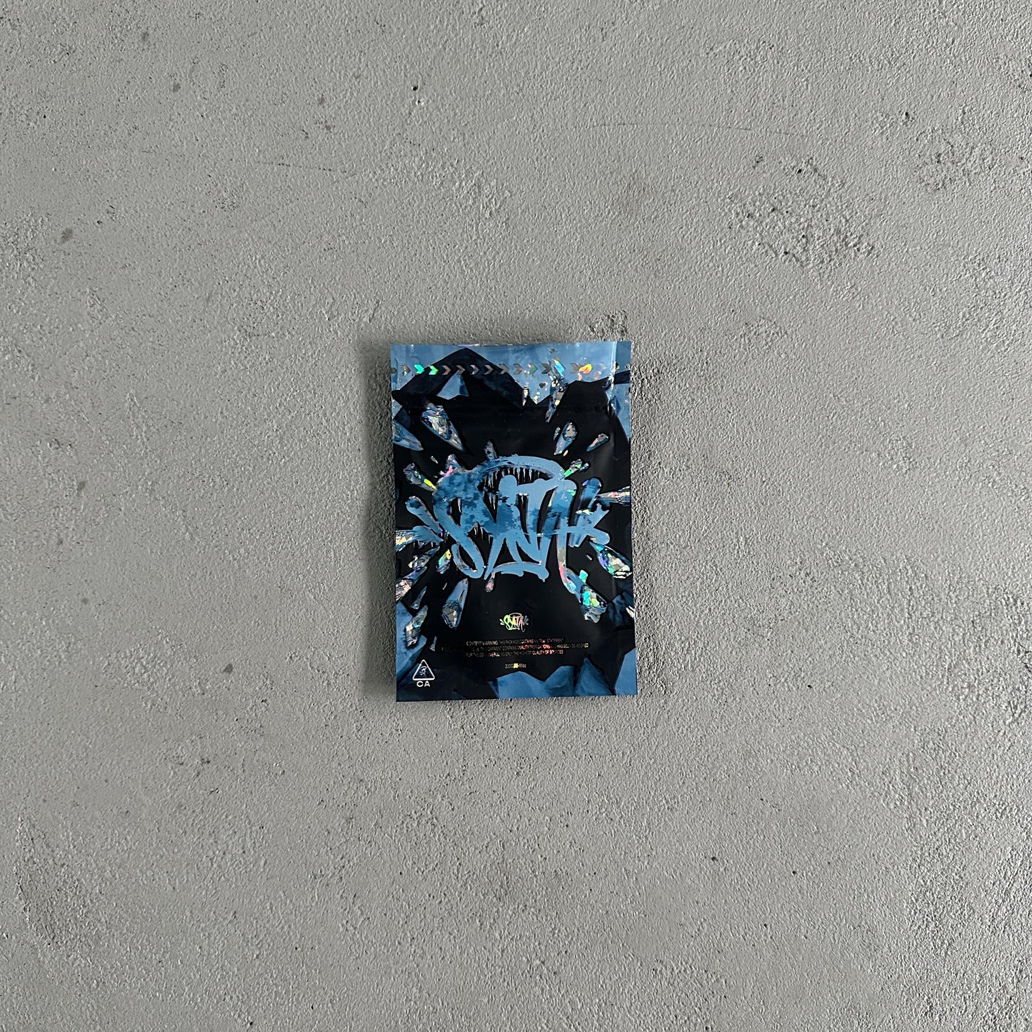 Synaworld Tshirt Loading