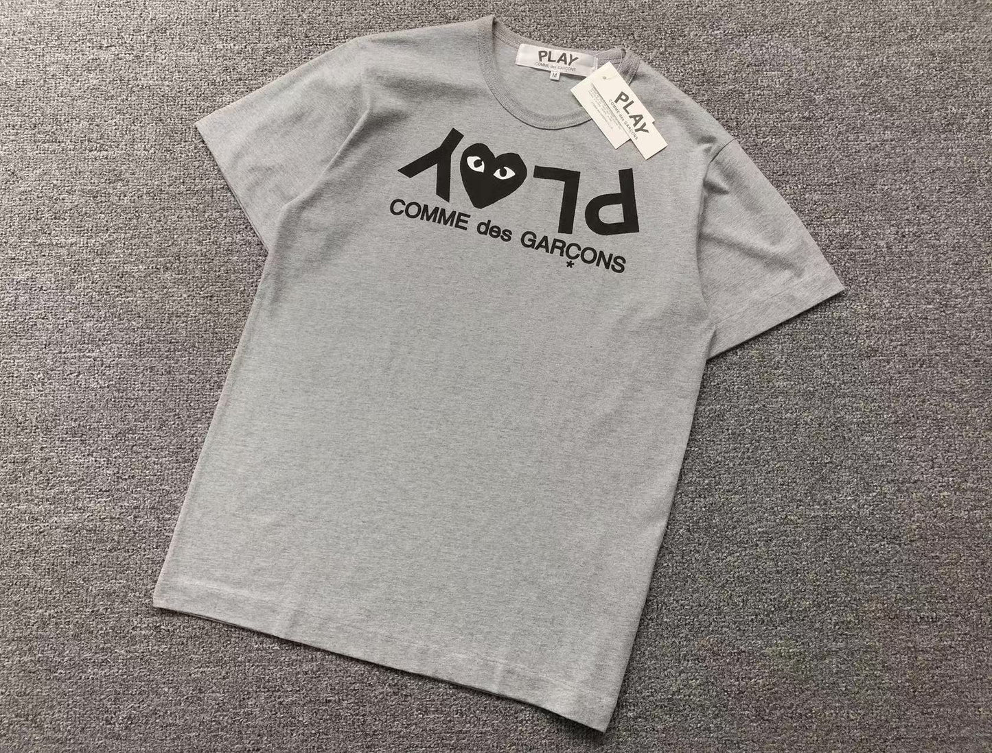 Comme des Garçons Tshirt