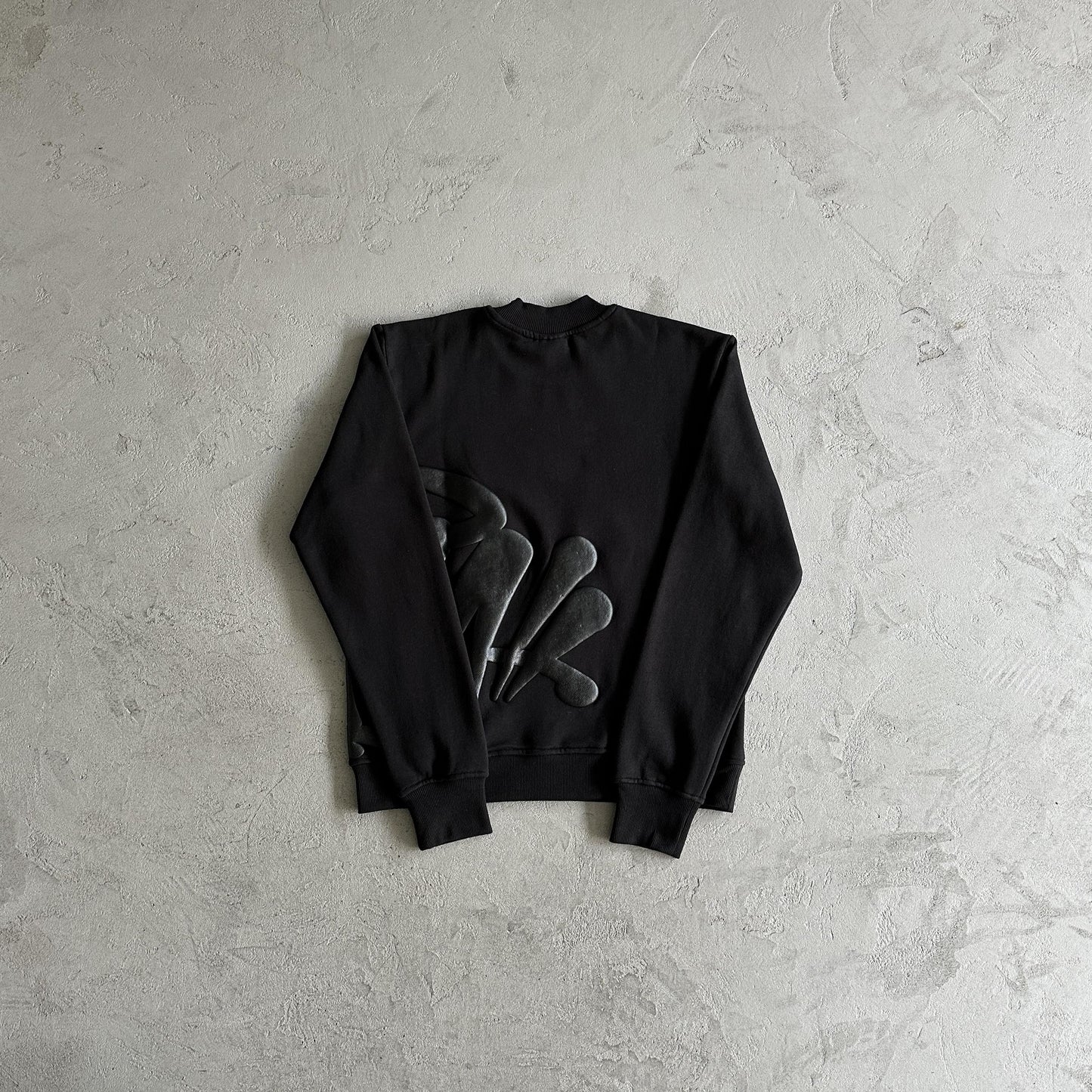 Synaworld Round Neck Suit Black