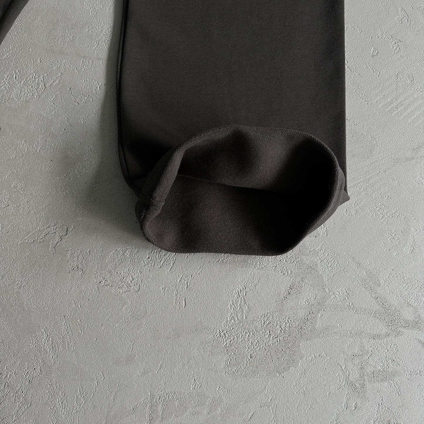 Broken Planet Beware  Soot Black set