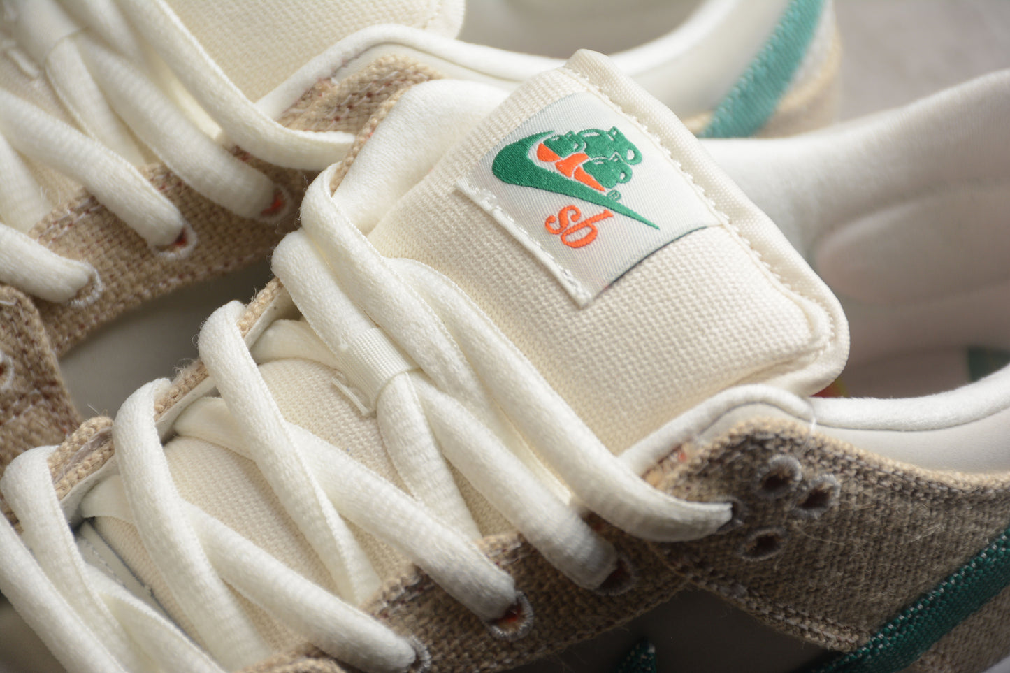 Nike SB Dunk Low Jarritos