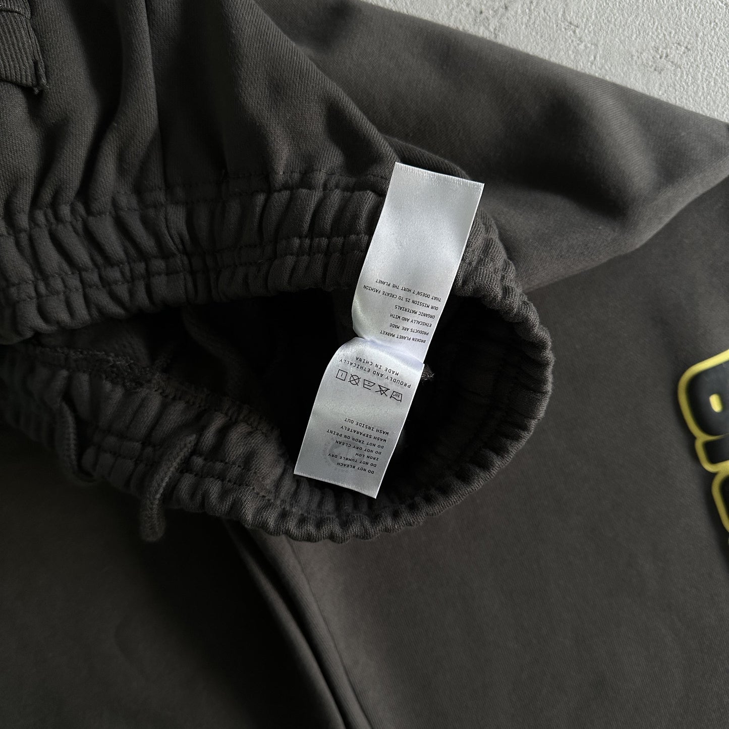 Broken Planet  SOOT BLACK Matching