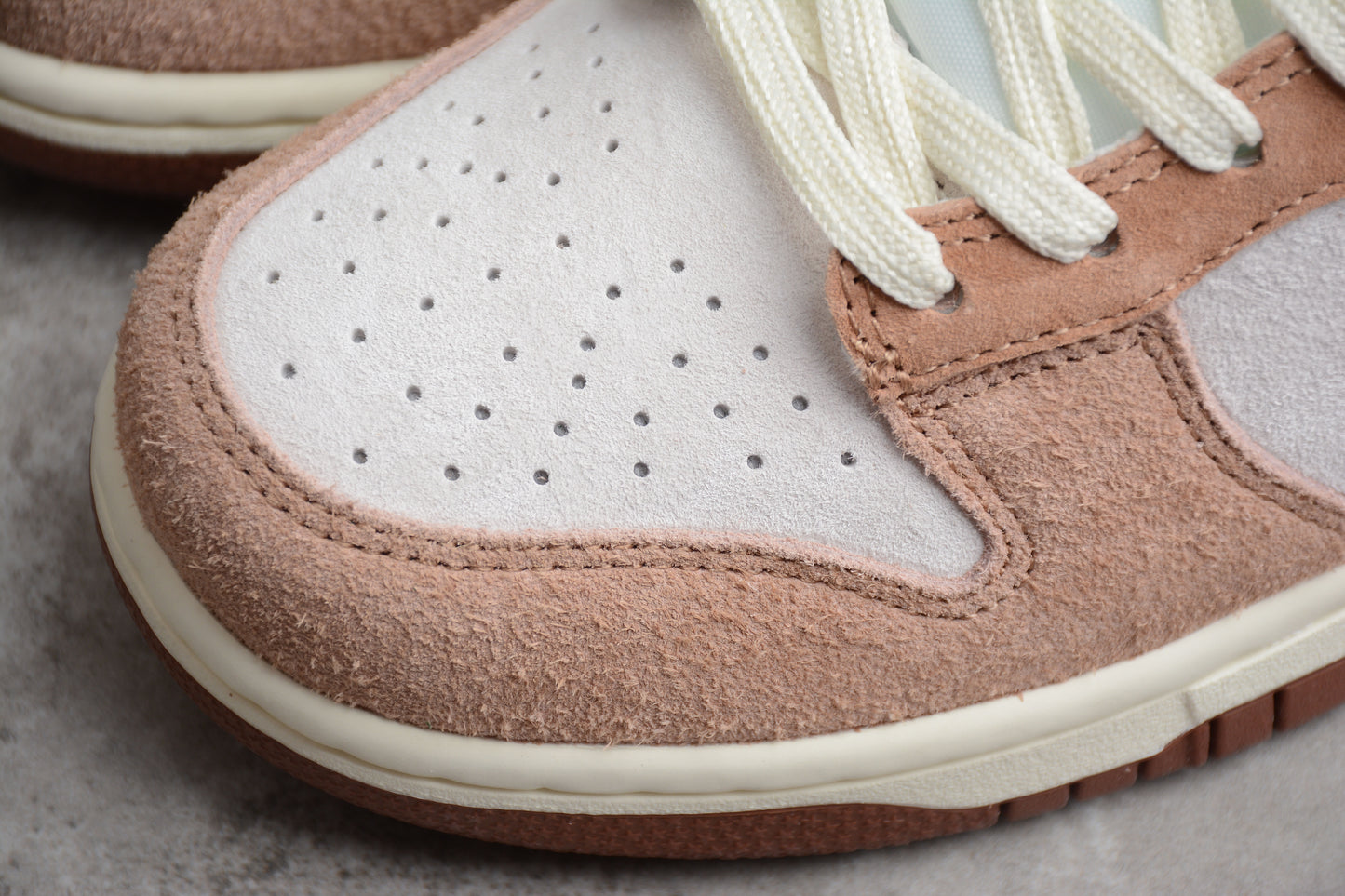 Nike Dunk Low Medium Curry