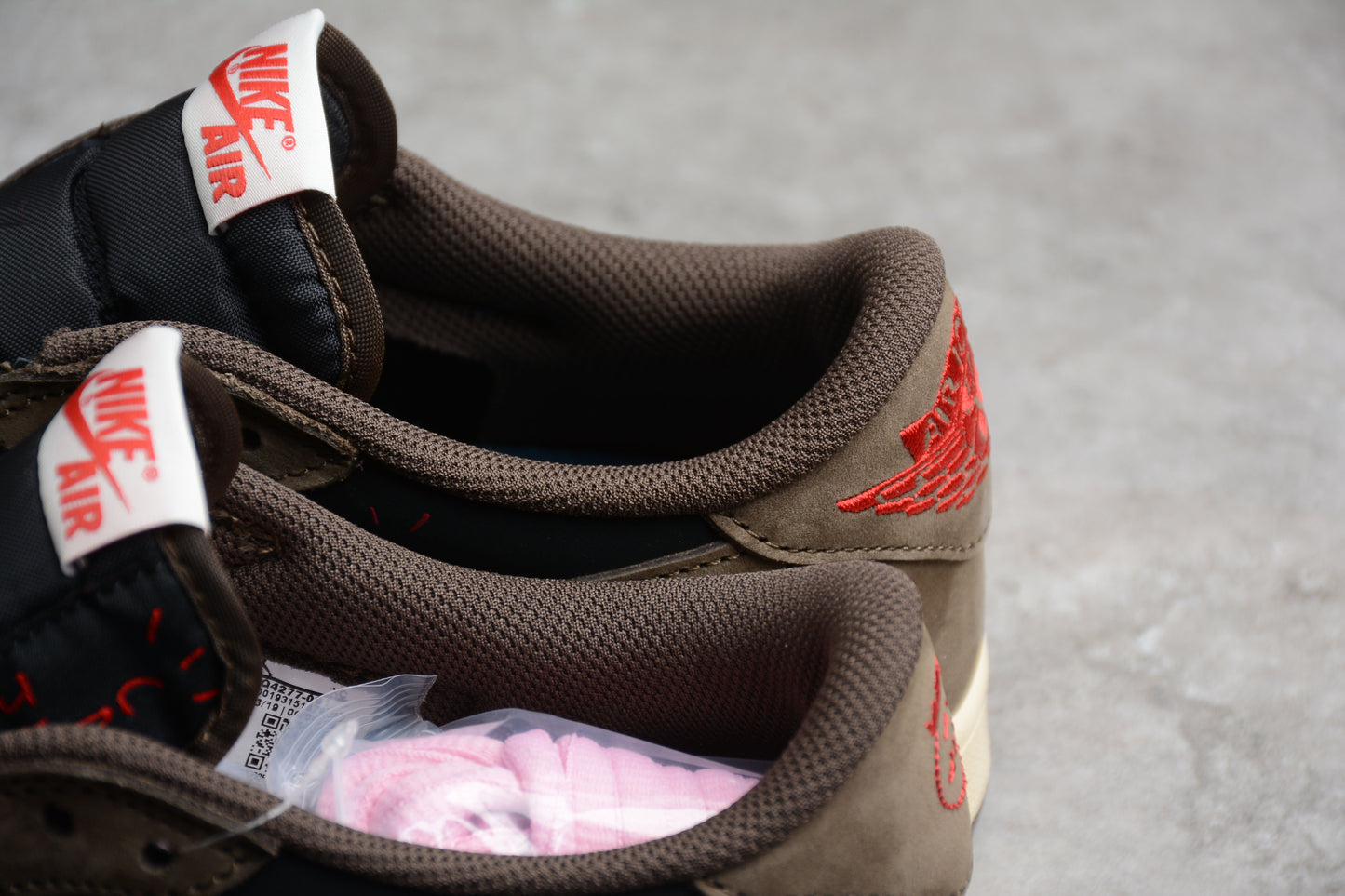 Jordan 1 Retro Low OG SP Travis Scott Mocha