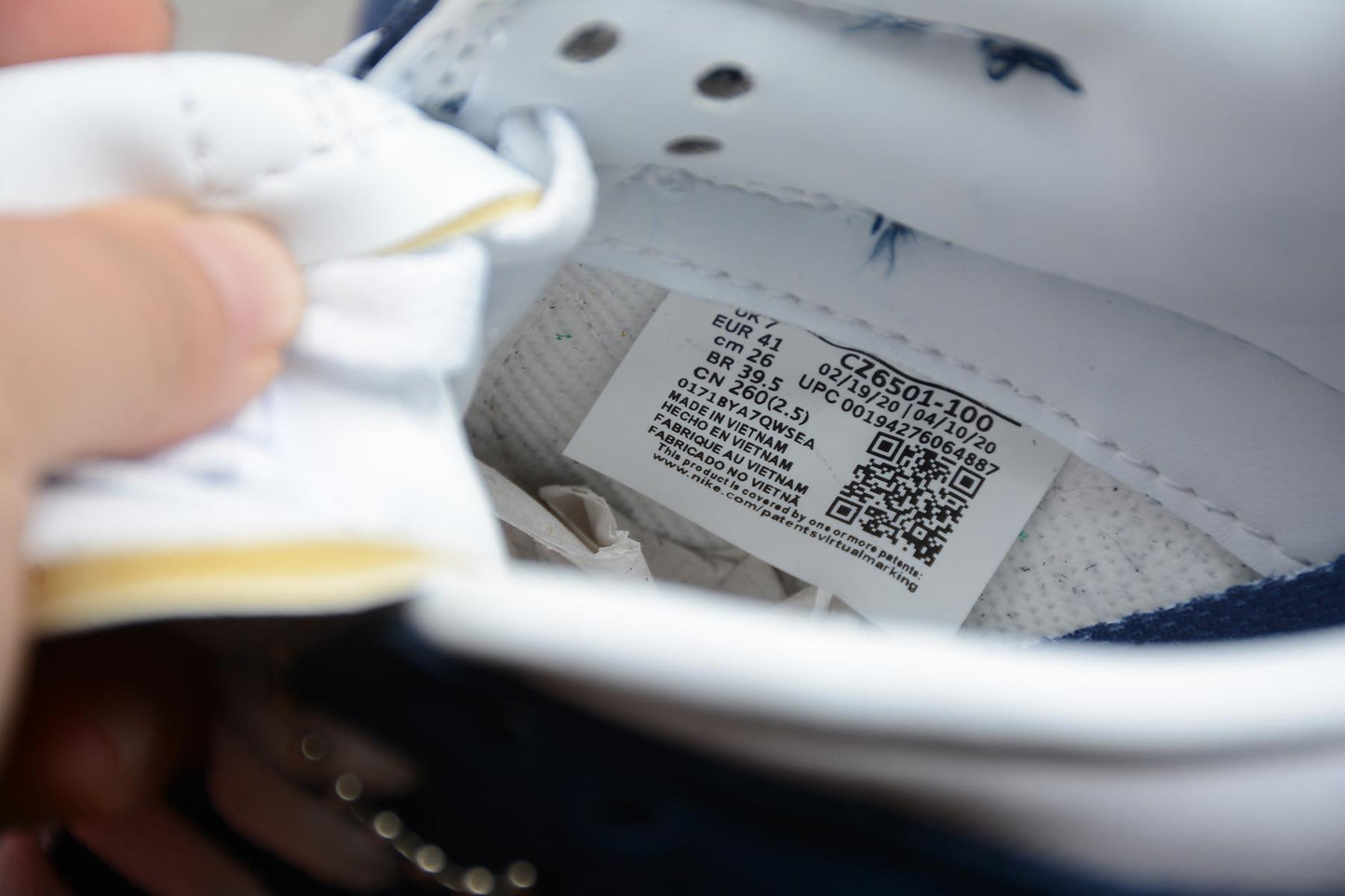 Nike x Kasina Dunk Low "'80s Bus"