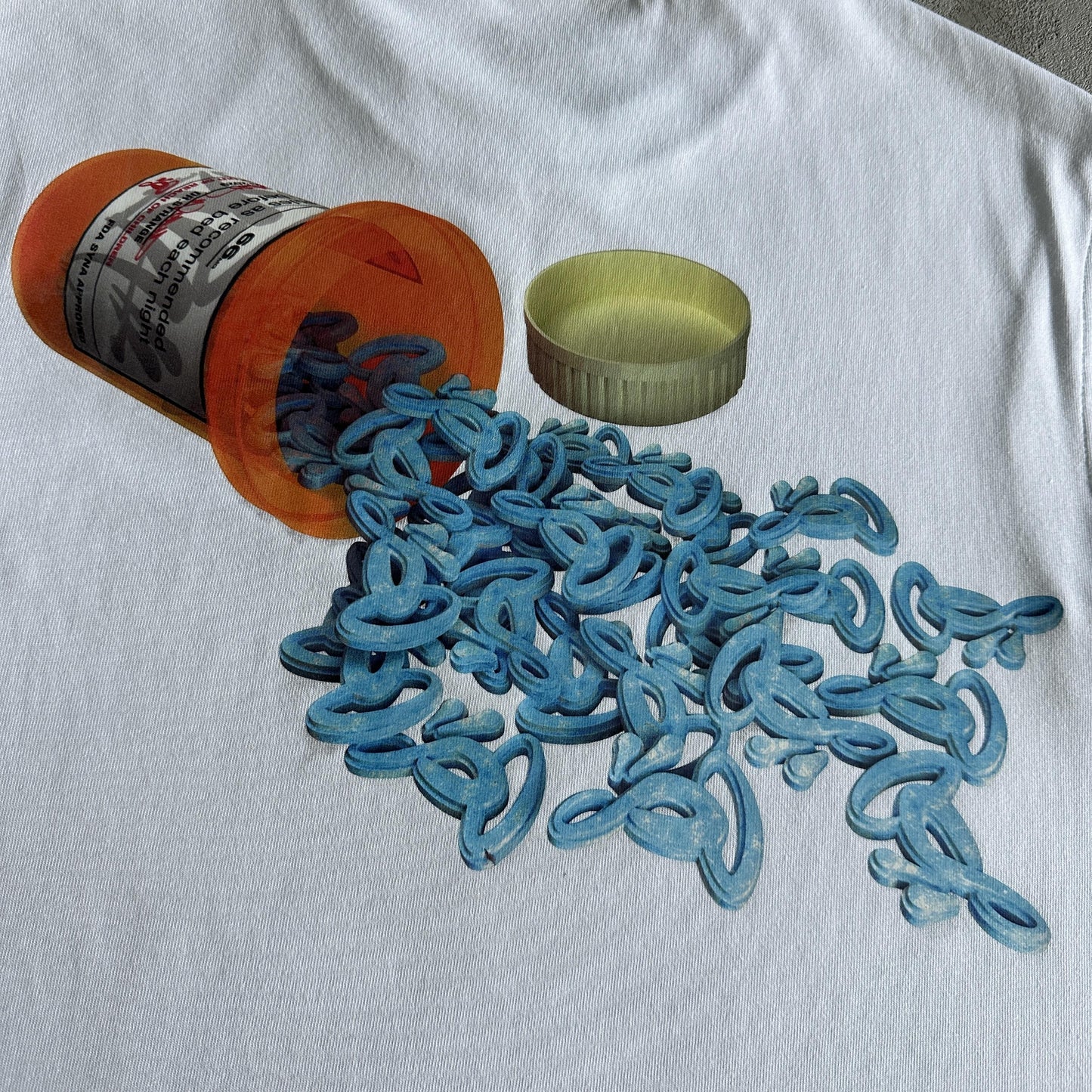 Synaworld Tshirt Pill