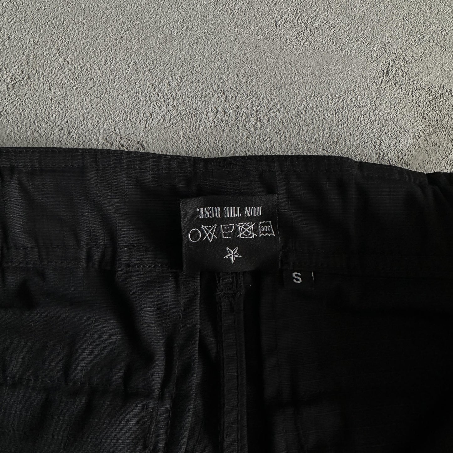 Corteiz Black Cargo Shorts